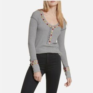 We The Free Gray Cotton Blend Rainbow Thermal Henley Top Size Small
